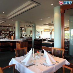 Breakfast room within restaurant Konsul Fotos