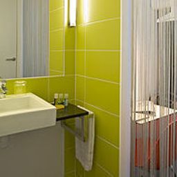 Room Gat Folies Fotos