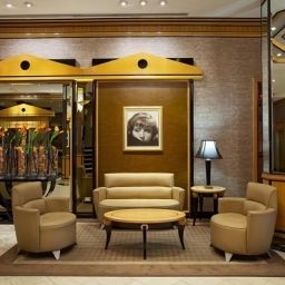 Hall Hotel Metro Fotos