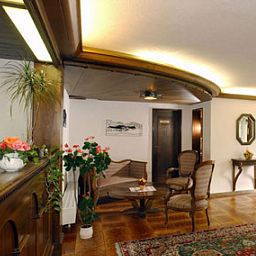 Reception Schlosshotel Art Furrer Fotos