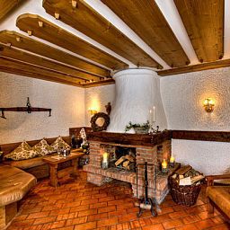 Widok wewnątrz Alpenhof Kur- und Ferienhotel Fotos