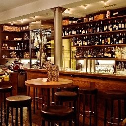 Bar Krafft Fotos