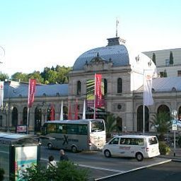 Vista Bayerischer Hof Fotos