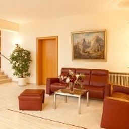 Hall Regina Kurhotel Fotos