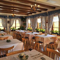 Breakfast room within restaurant Zum Hirschen Gasthof Fotos