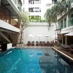 Piscina Sunshine Hotel & Residences Fotos