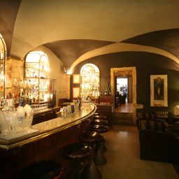 Bar Cour des Loges Fotos