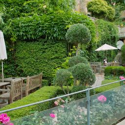 Garden Cour des Loges Fotos
