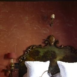 Cour des Loges Fotos