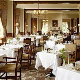 Salle du petit-déjeuner située dans le restaurant Ashdown Park Fotos
