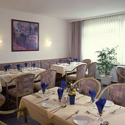 Salle du petit-déjeuner Days Inn (ex Andor Hotel Europa) Fotos