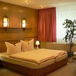 Chambre Days Inn (ex Andor Hotel Europa) Fotos