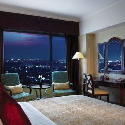 Habitación Shangri La Hotel Surabaya Fotos