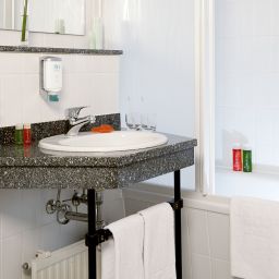 Badezimmer NH München am Ring Fotos