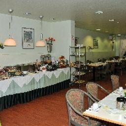Breakfast room within restaurant Atrium an der Messe Garni Fotos