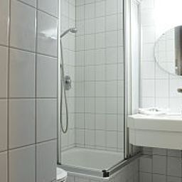 Camera da bagno Astoria am Urachplatz Fotos