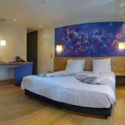  BEST WESTERN  L'Auberge Fotos