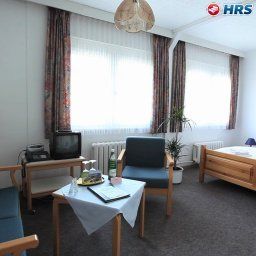  Am Lärchenberg Fotos