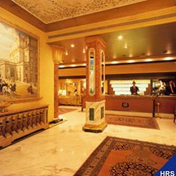 Recepción Grand Hotel Puccini Fotos