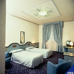 Habitación Grand Hotel Puccini Fotos