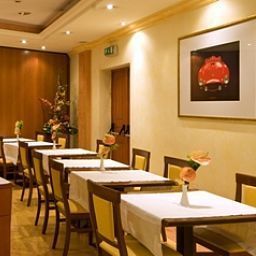 Sala śniadaniowa w restauracji As Hotel Monza Fotos