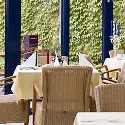 Salle du petit-déjeuner située dans le restaurant Mercure Hotel Dresden Elbpromenade Fotos