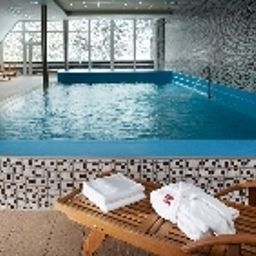 Бассейн Clarion Spindleruv Mlyn Fotos