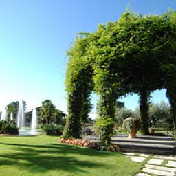 Jardin Royal Garden Fotos