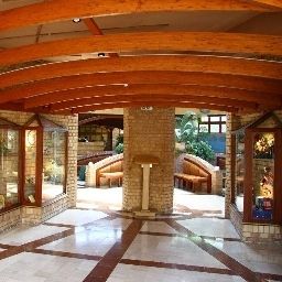 Hall Hunor Fotos