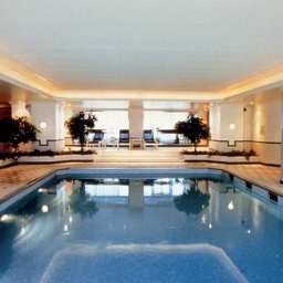 Pool Hilton Paris Charles de Gaulle Airport Fotos