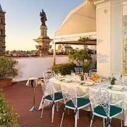 Salle du petit-déjeuner située dans le restaurant Mecenate Palace Fotos