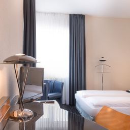  Days Inn City South Fotos