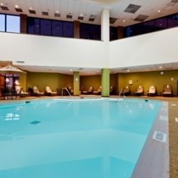 Pool Crowne Plaza ALBANY-CITY CENTER Fotos