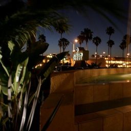 Atrium Hotel at Orange County Airport Irvine