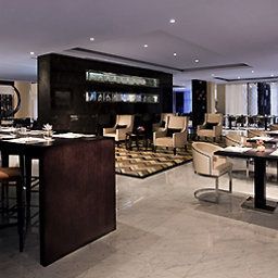 Sala śniadaniowa w restauracji Pullman Dubai Deira City Centre Fotos