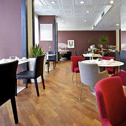 Зал для завтрака Novotel Genova City Fotos