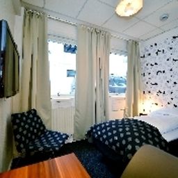  Sverre Fotos