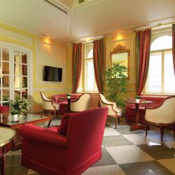Hall Best Western Kinsky Garden Fotos