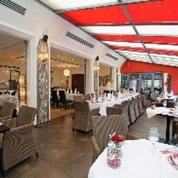 Sala śniadaniowa w restauracji Albrecht Parkhotel Fotos