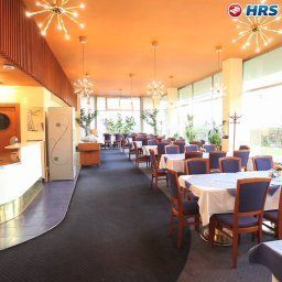 Breakfast room within restaurant Ilf Fotos