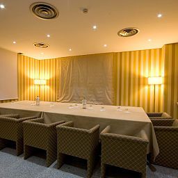 Конференц-зал Best Western Hotel Quattrotorri Fotos
