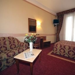  Mokinba Hotels King Fotos