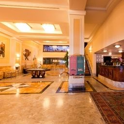 Hall Adi Doria Grand Hotel Fotos