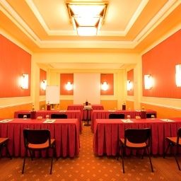 Conference room Adi Doria Grand Hotel Fotos