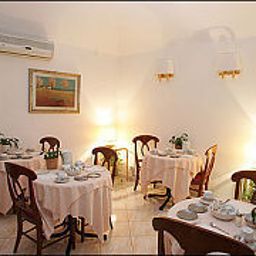 Breakfast room within restaurant Edera Fotos