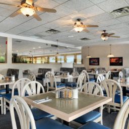 Restaurant Lundys Lane Days Inn - Niagara Falls Fotos