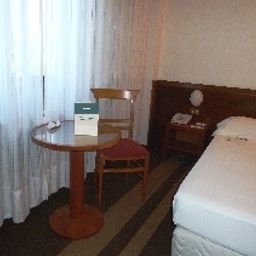 Номер UNA Hotel Lodi Fotos