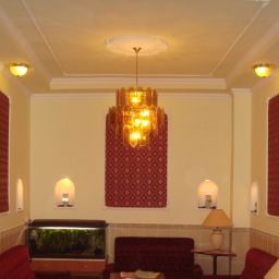 Hall Korona Fotos