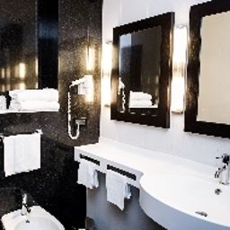 Badezimmer Quality Hotel Atlantic Turin Airport Fotos