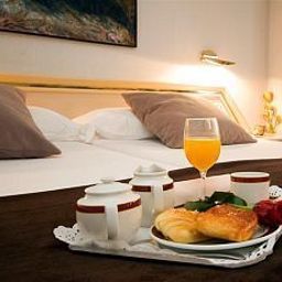 Номер Boston Fotos